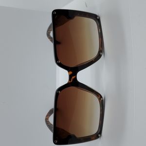 Yellowfin Sunnies